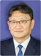 제 14대 위원장 권기섭